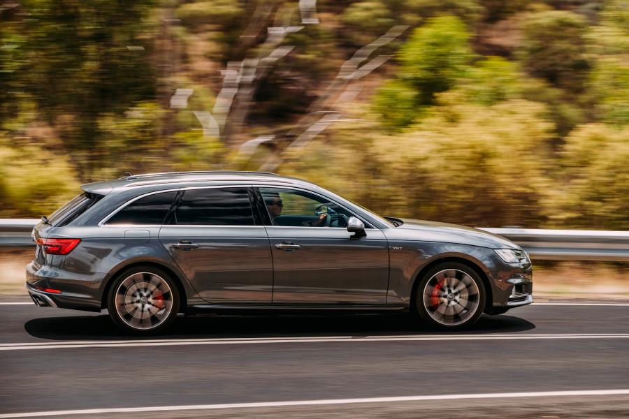  Audi S4 Avant (B9) 2017 года  (AU) (фото 19 из 41)
